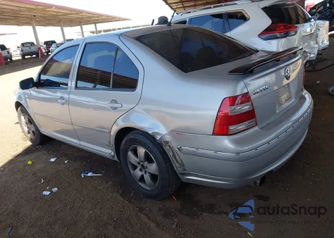 2004 Volkswagen Jetta Gls 2.0L from USA, damaged, VIN 3VWSK69M14M008667